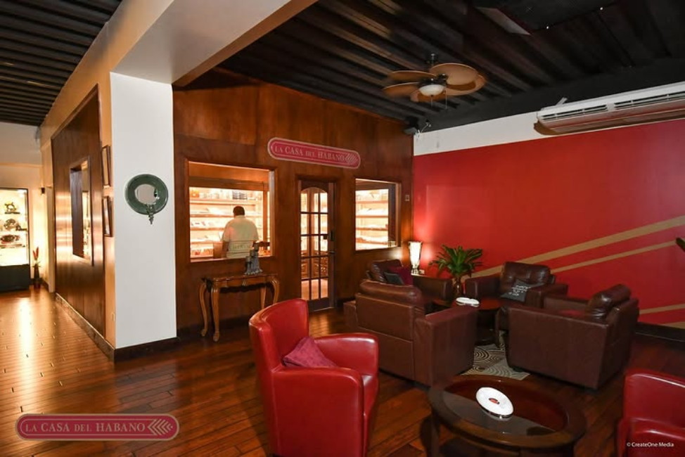 La Casa del Habano boutique interior with illuminated humidor