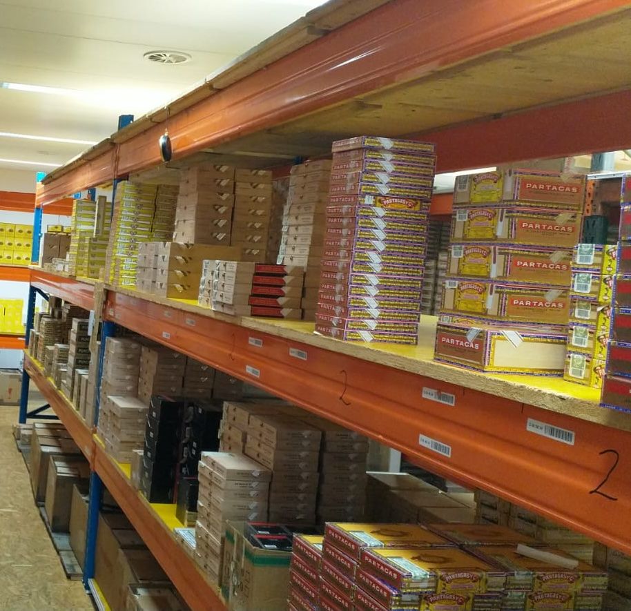 Bonded cigar storage and racking at Cigar Logistics in Switzerland